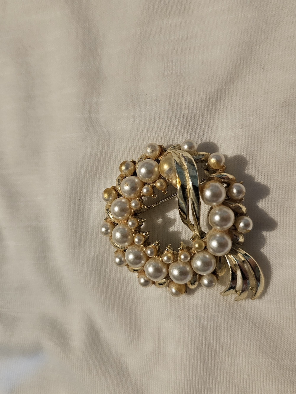 Gold-Tone Pearl Wreath Brooch - Classic Pearl Accent
